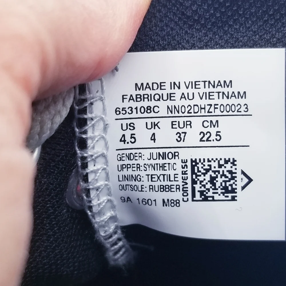 Converse Silver Gray Sneakers - Junior 4.5